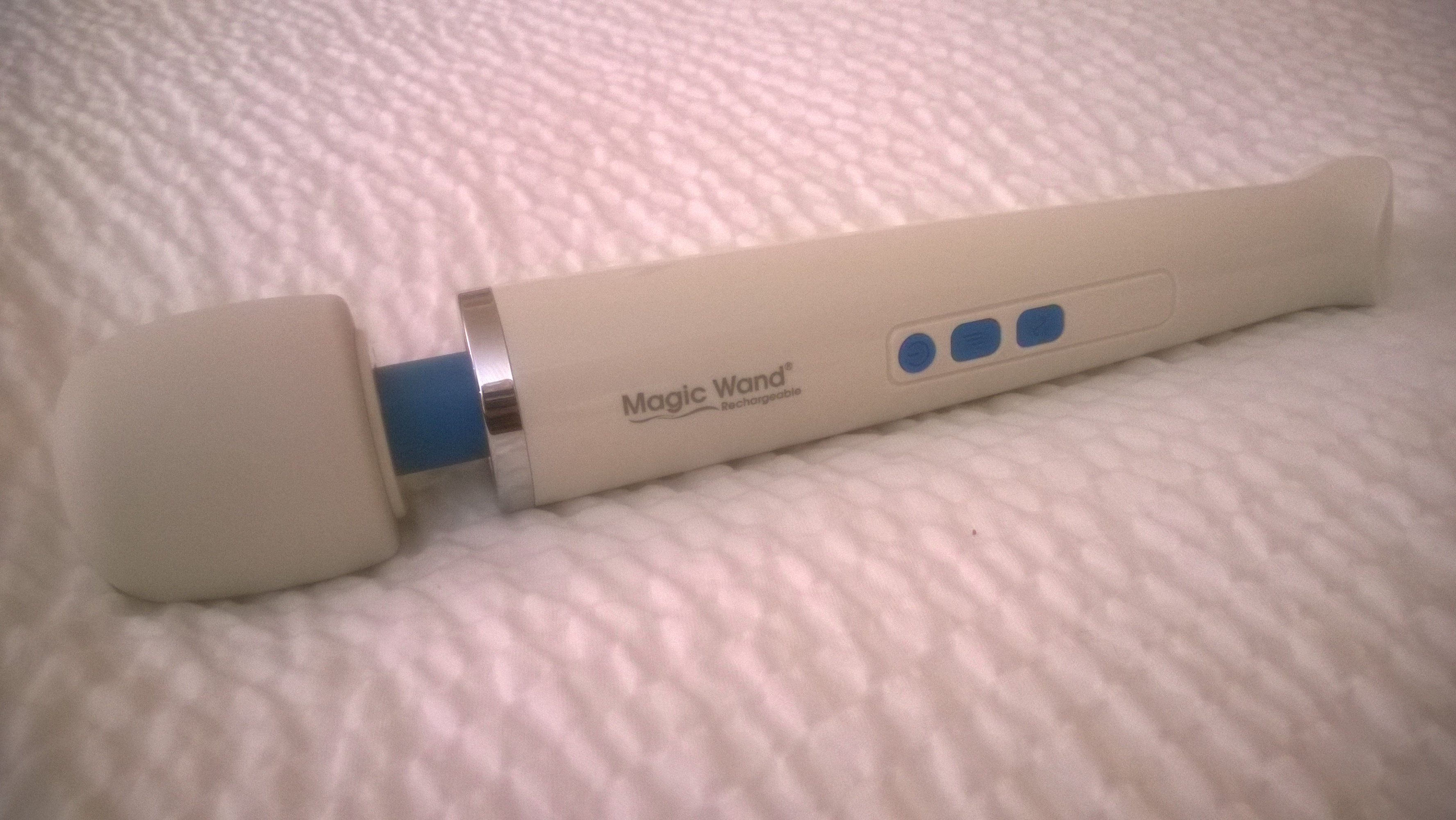 The Hitachi Magic Wand Rechargeable Review - Slutty Girl Problems